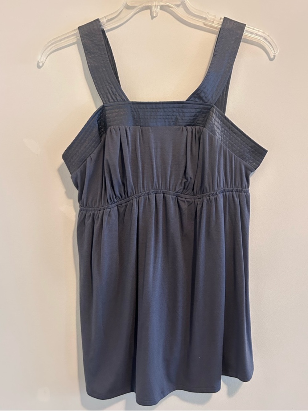 Liz Lange Maternity‎ Charcoal Elastic-Waist Tank